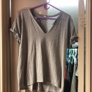 Grey tee